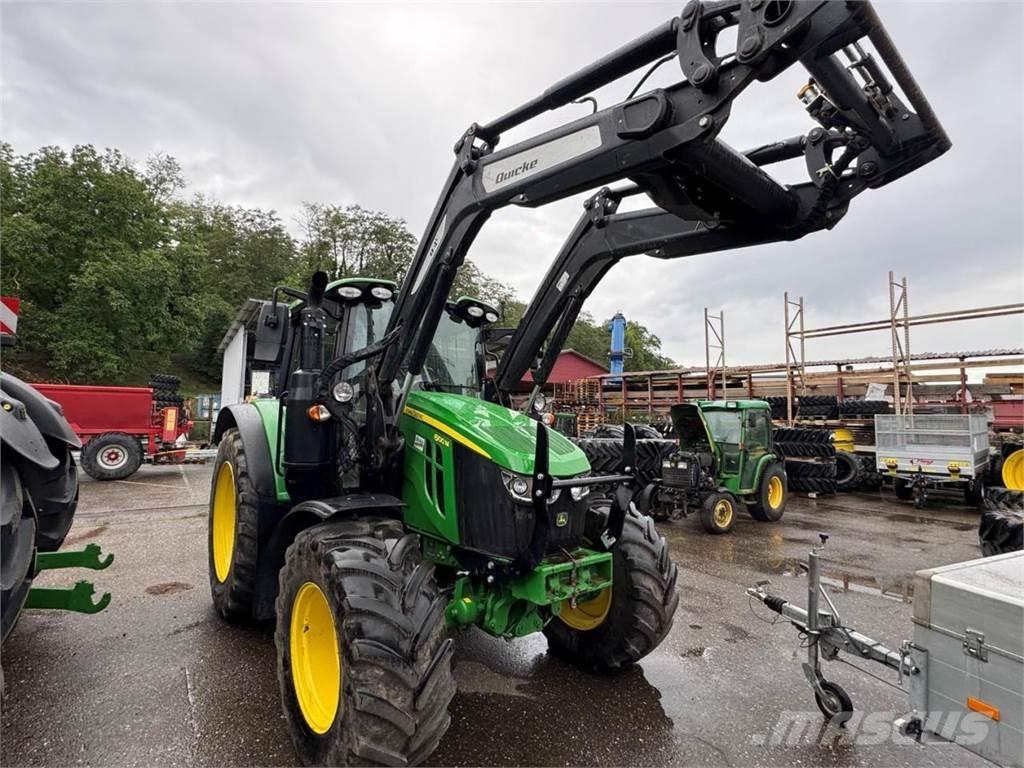 John Deere 6100M Tractoren