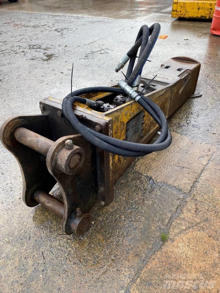 Indeco HP 2500 Hamers en brekers