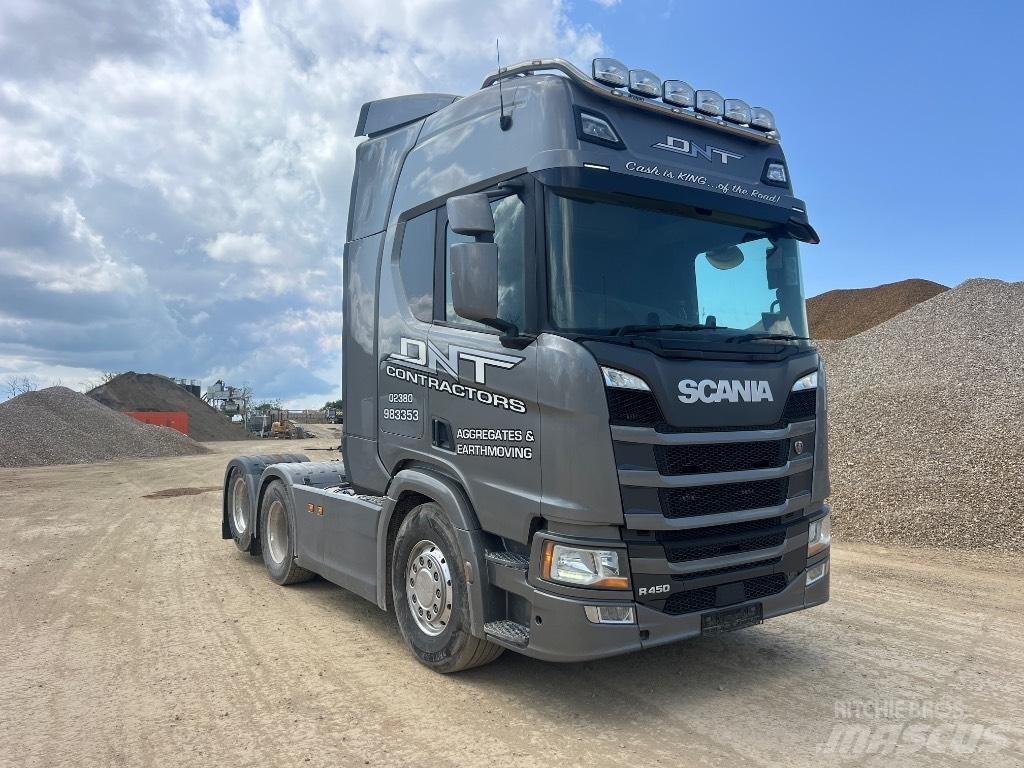 Scania R 450 Trekkers