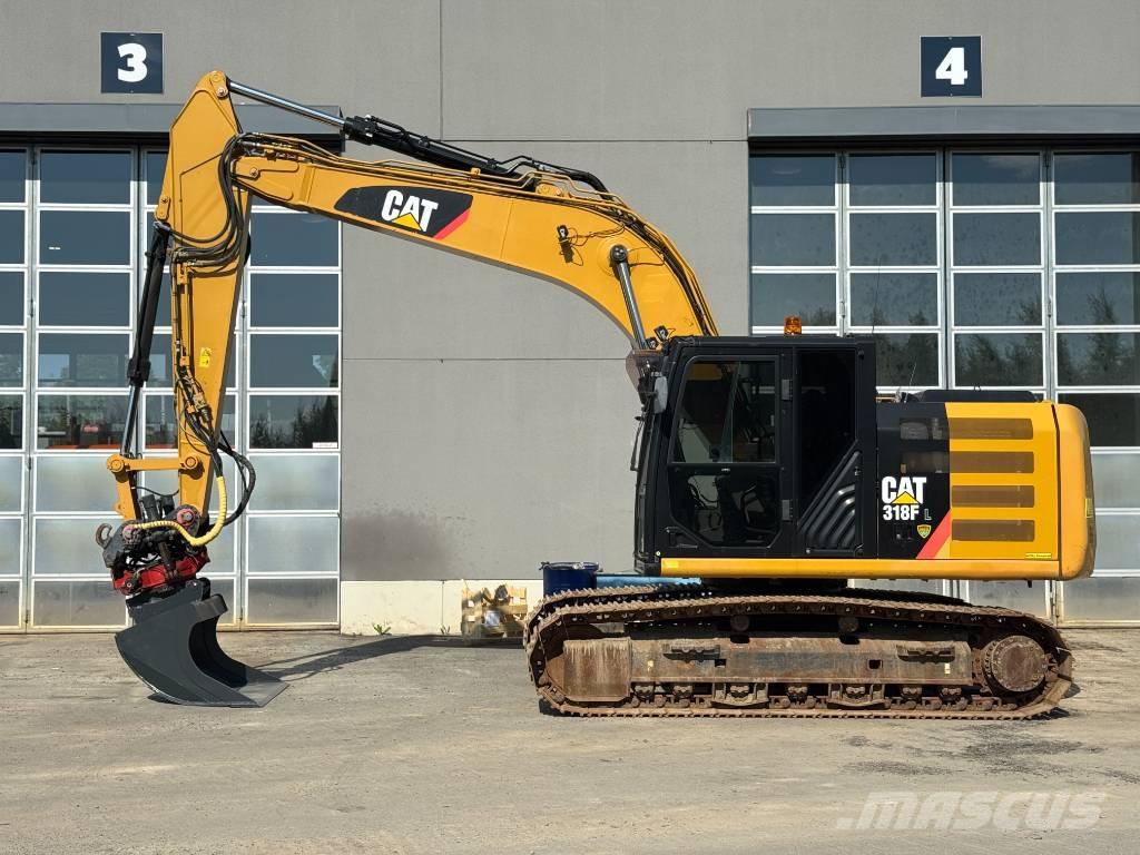 CAT 318 Rupsgraafmachines