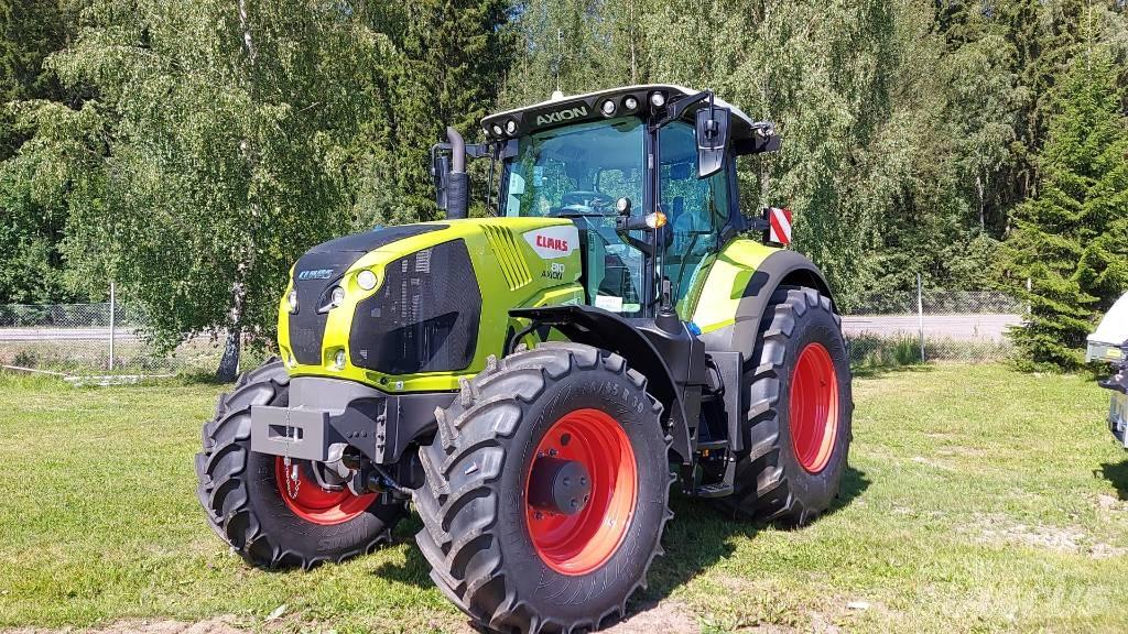 CLAAS Axion 810 Tractoren