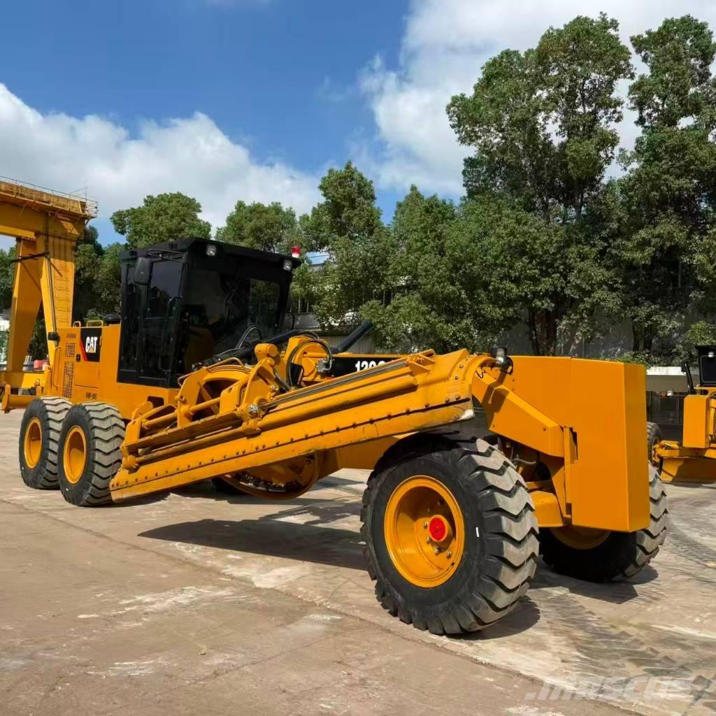 CAT 120G Graders