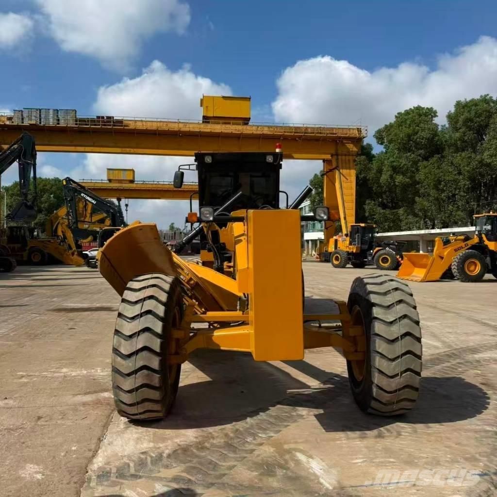 CAT 120G Graders