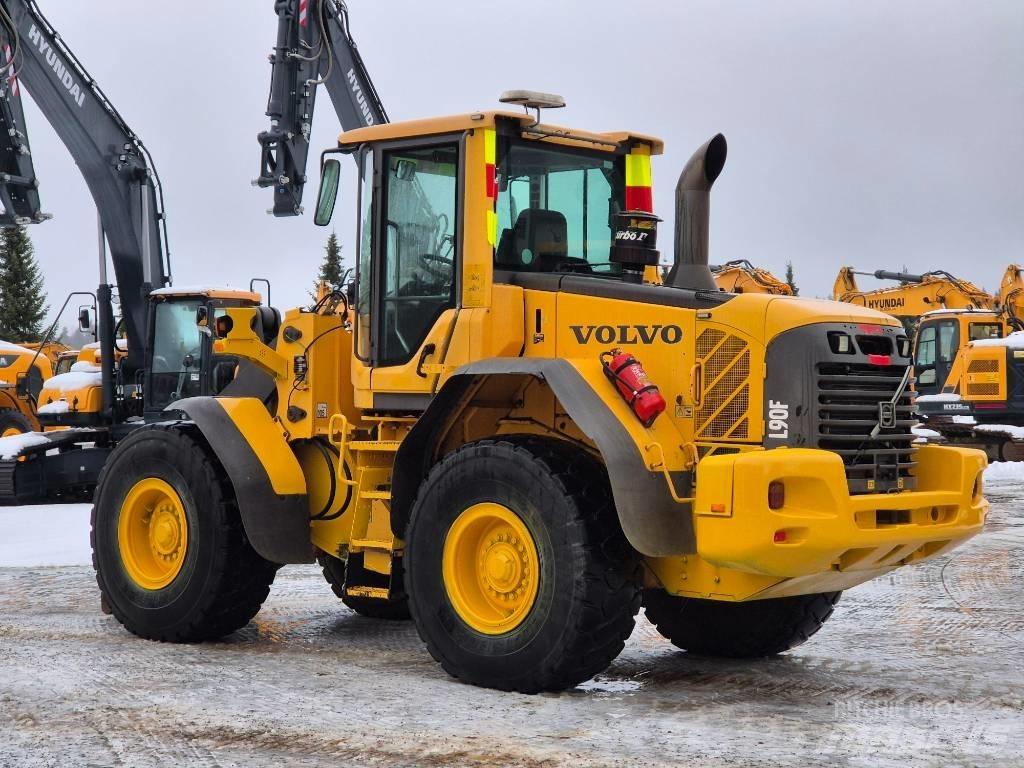 Volvo L 90 F Wielladers