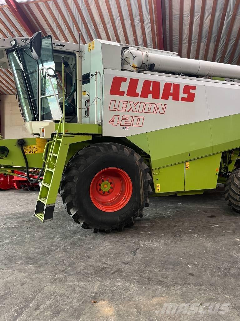 CLAAS LEXION 420 Maaidorsmachines
