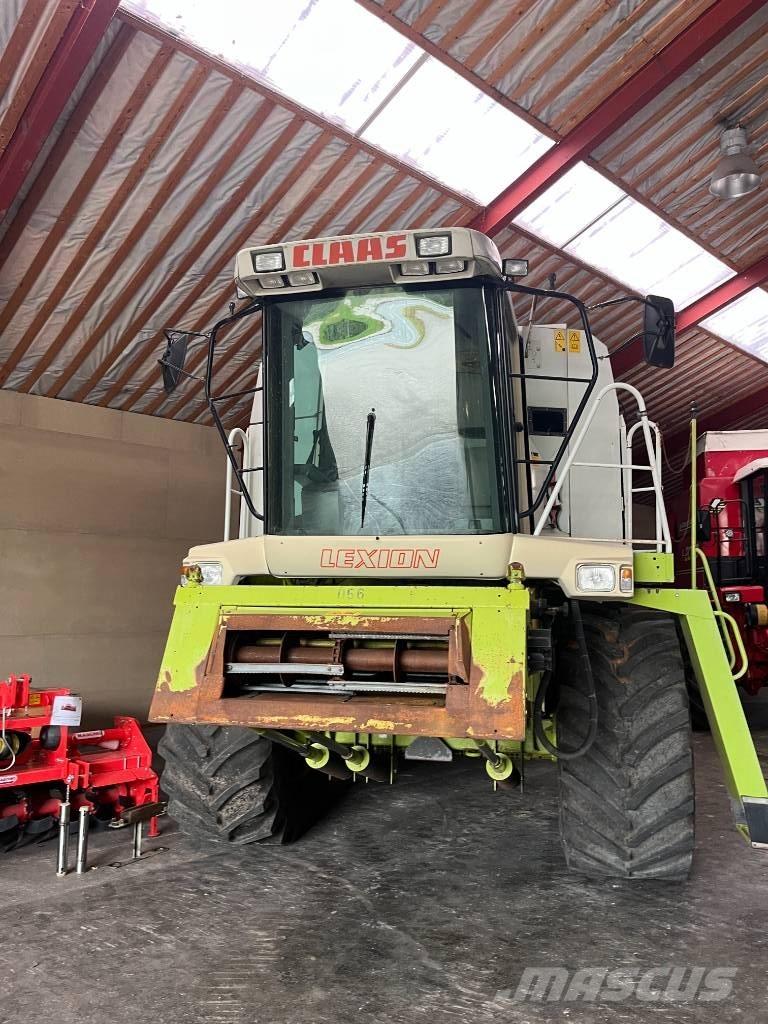 CLAAS LEXION 420 Maaidorsmachines