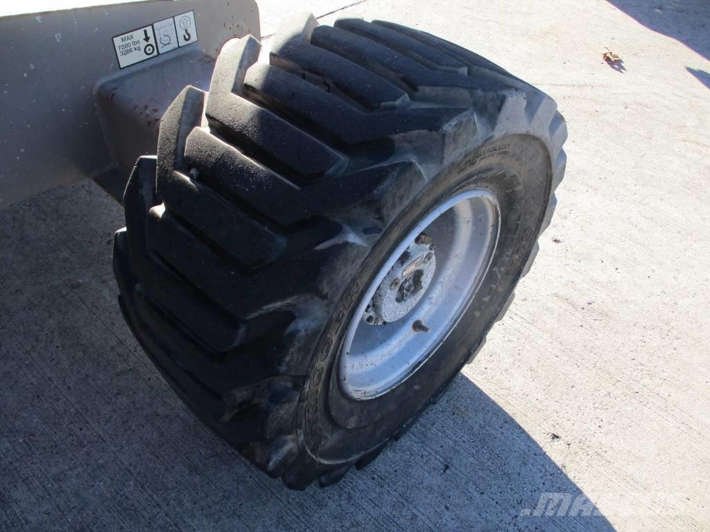 JLG 450 AJ (351) Zelfrijdende knikarm hoogwerker