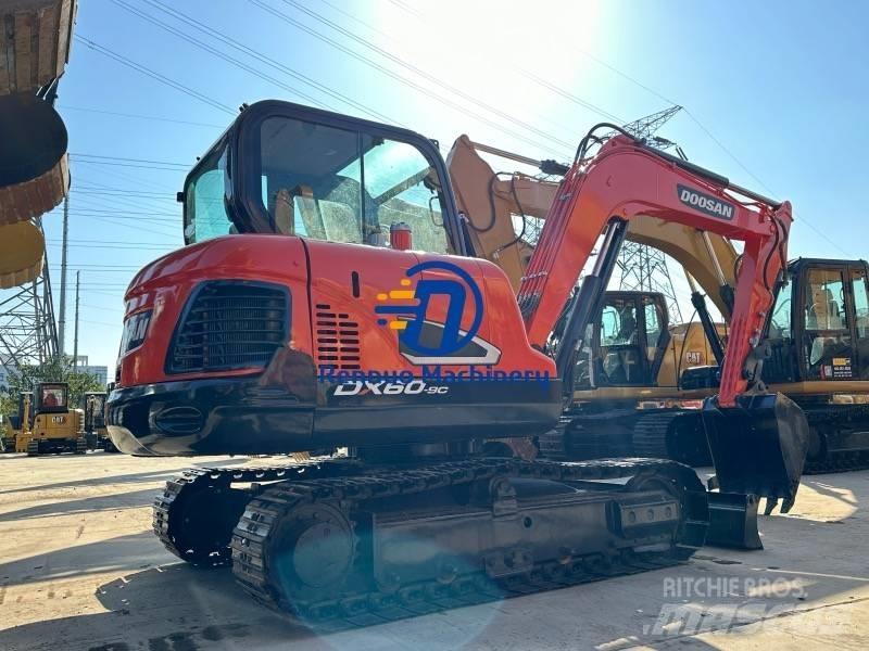 Doosan DX 60 Minigraafmachines < 7t