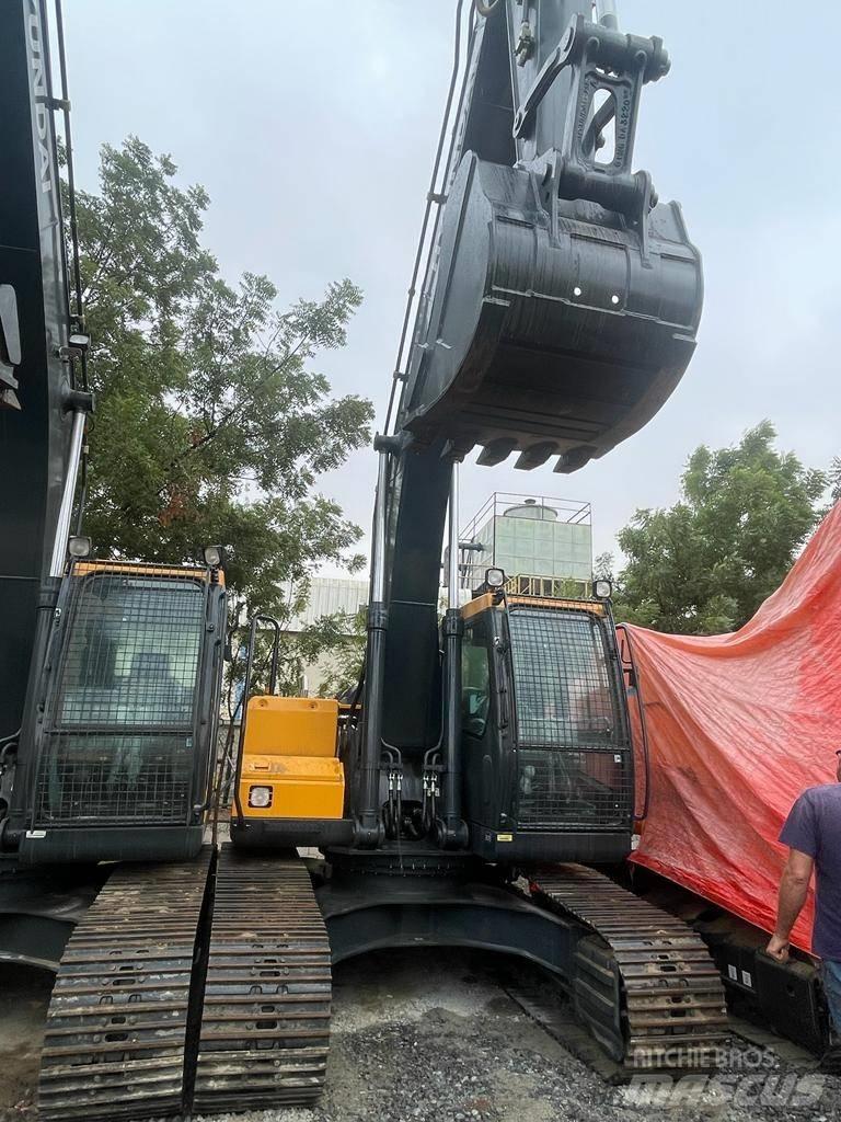 Hyundai R210 Rupsgraafmachines
