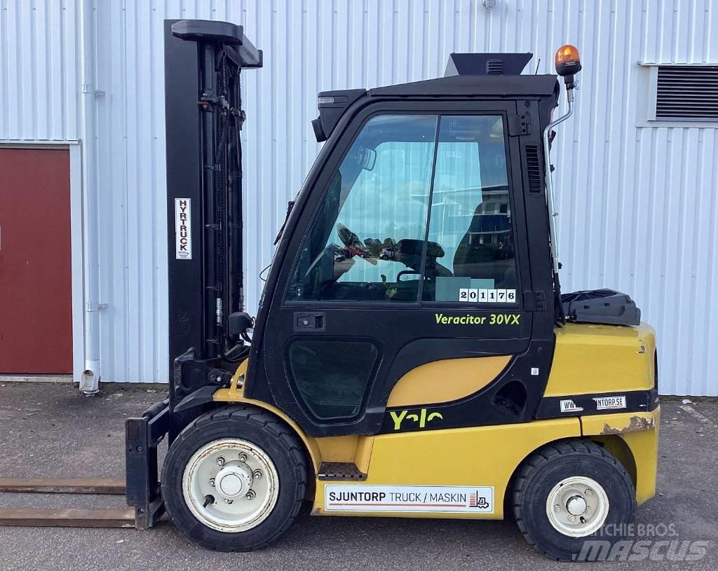 Yale GDP30VX Diesel heftrucks