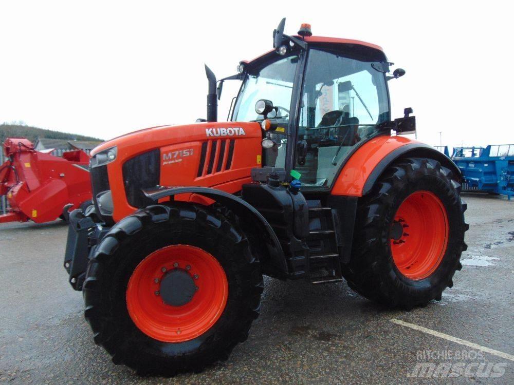 Kubota M 7151 Tractoren