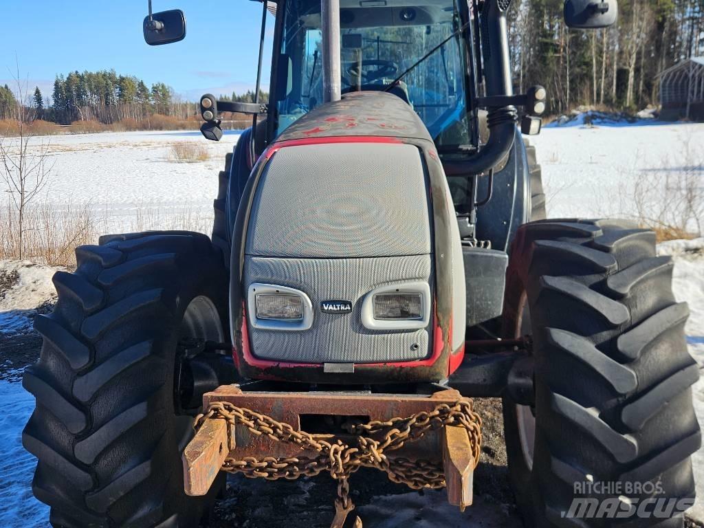 Valtra T 170 Tractoren