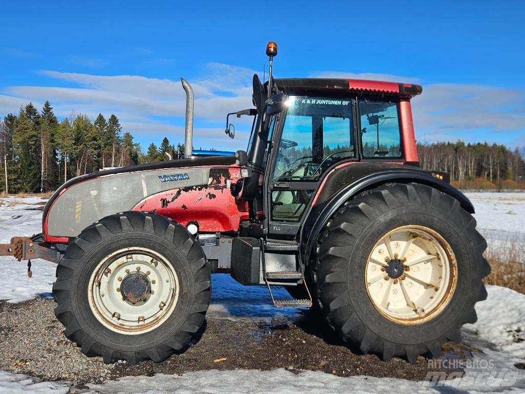 Valtra T 170 Tractoren