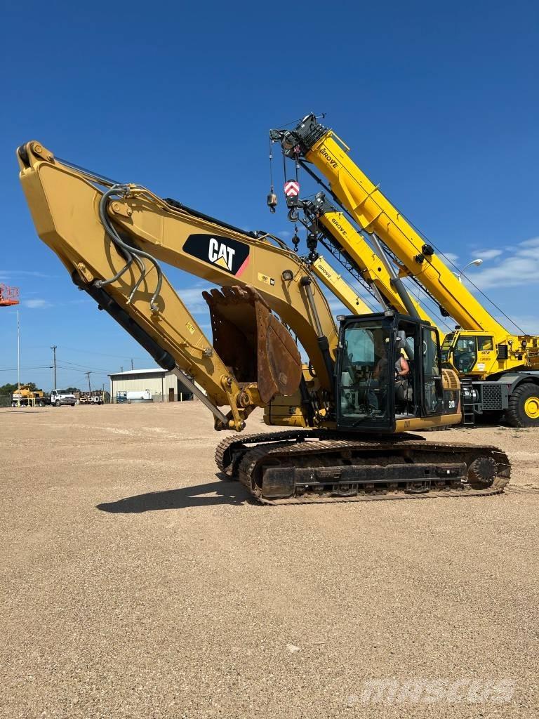CAT 320 D L Rupsgraafmachines