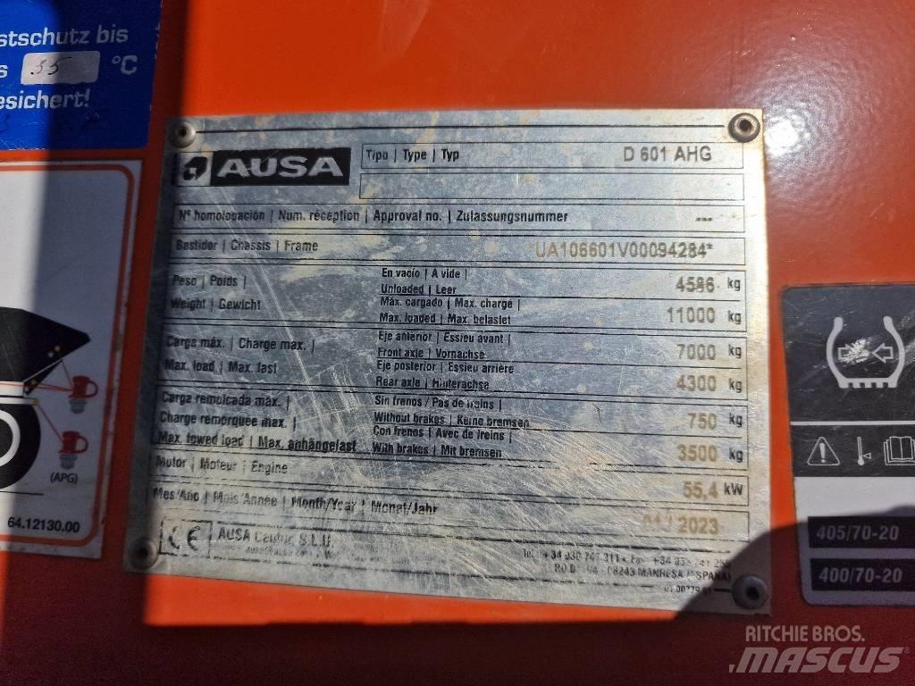 Ausa D601AHG Knik dumptrucks