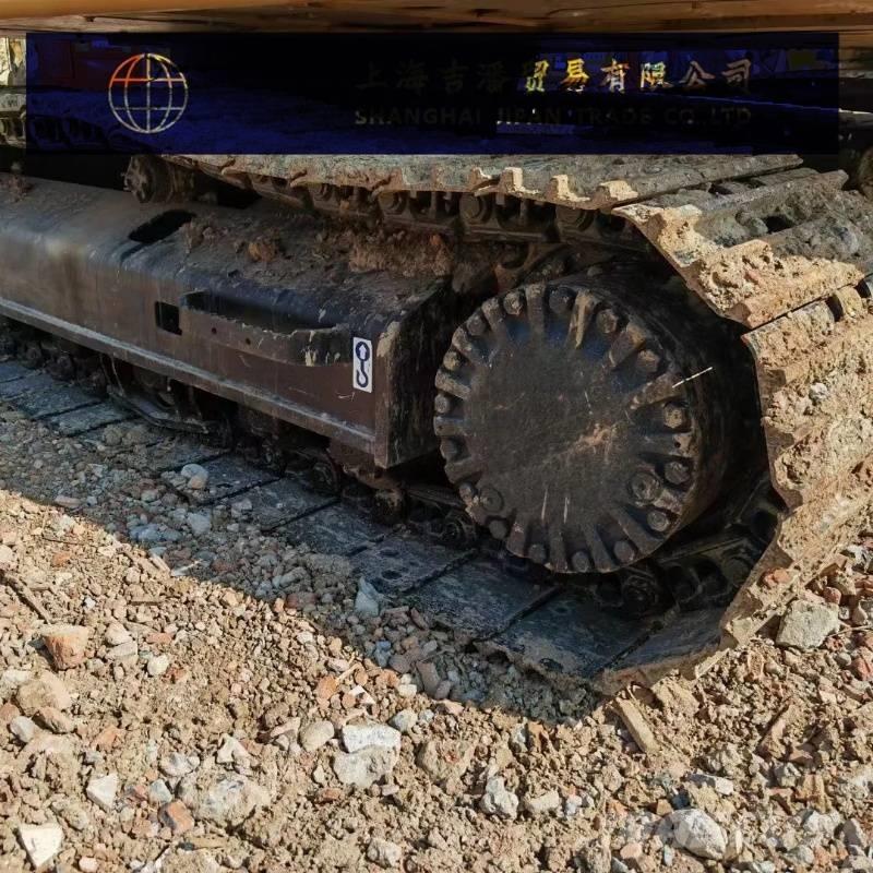 CAT 323 D Rupsgraafmachines