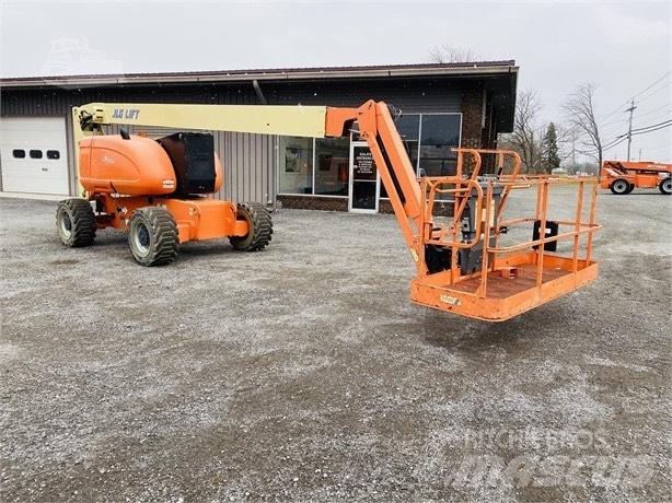 JLG 800 AJ Knikarmhoogwerkers