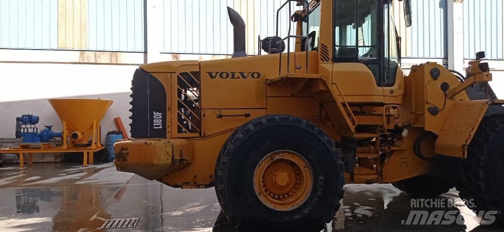 Volvo L 180 F Wielladers