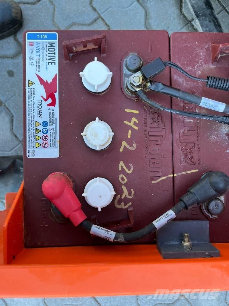 JLG 1230 ES Personenliften en invalideliften