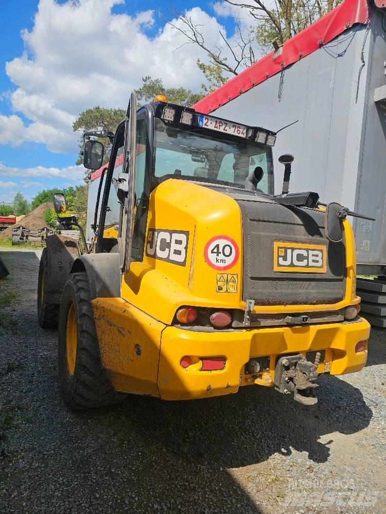 JCB TM 320 S Verreikers voor landbouw