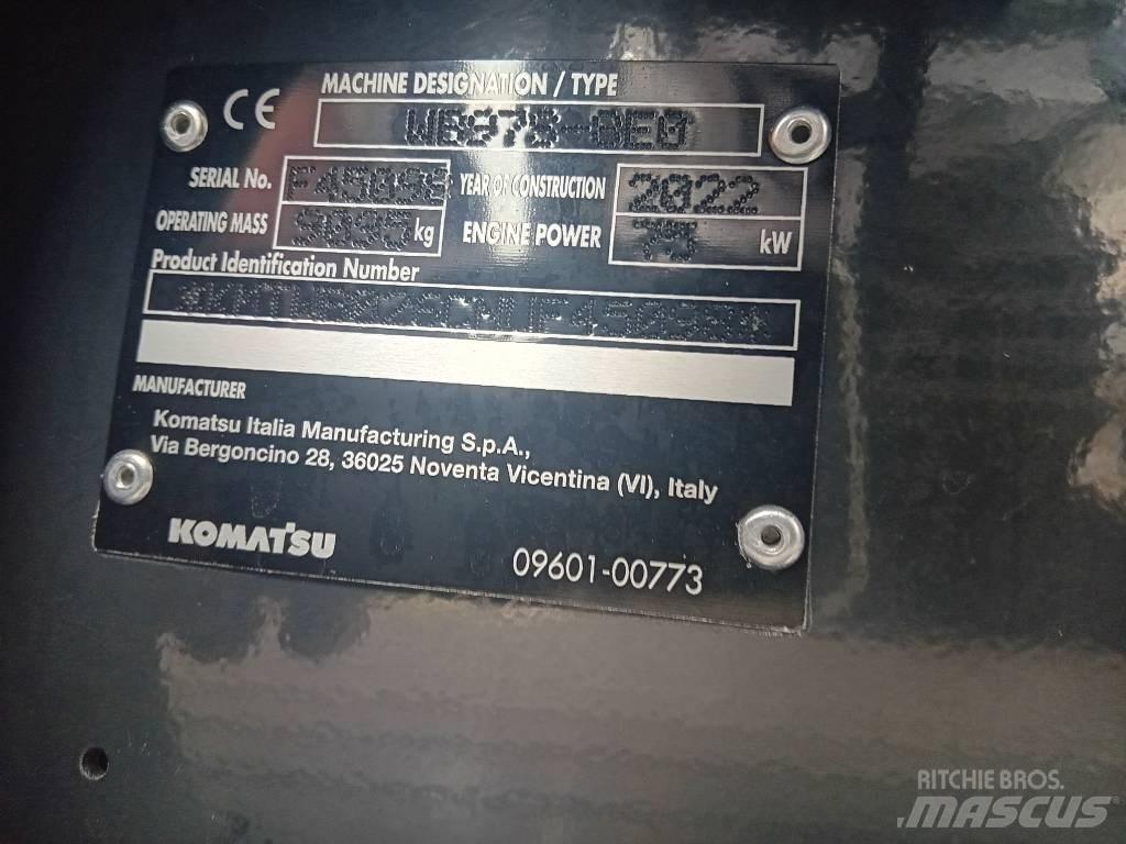 Komatsu WB 97 S- 8 Graaf-laadcombinaties