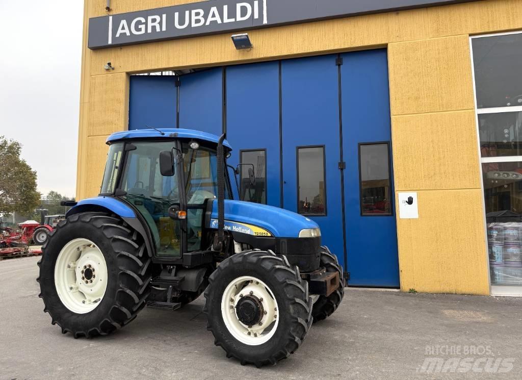 New Holland TD 5050 Tractoren