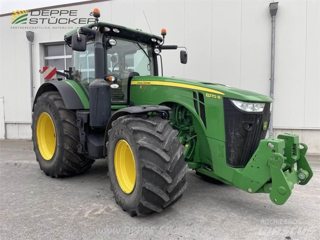 John Deere 8270R Tractoren