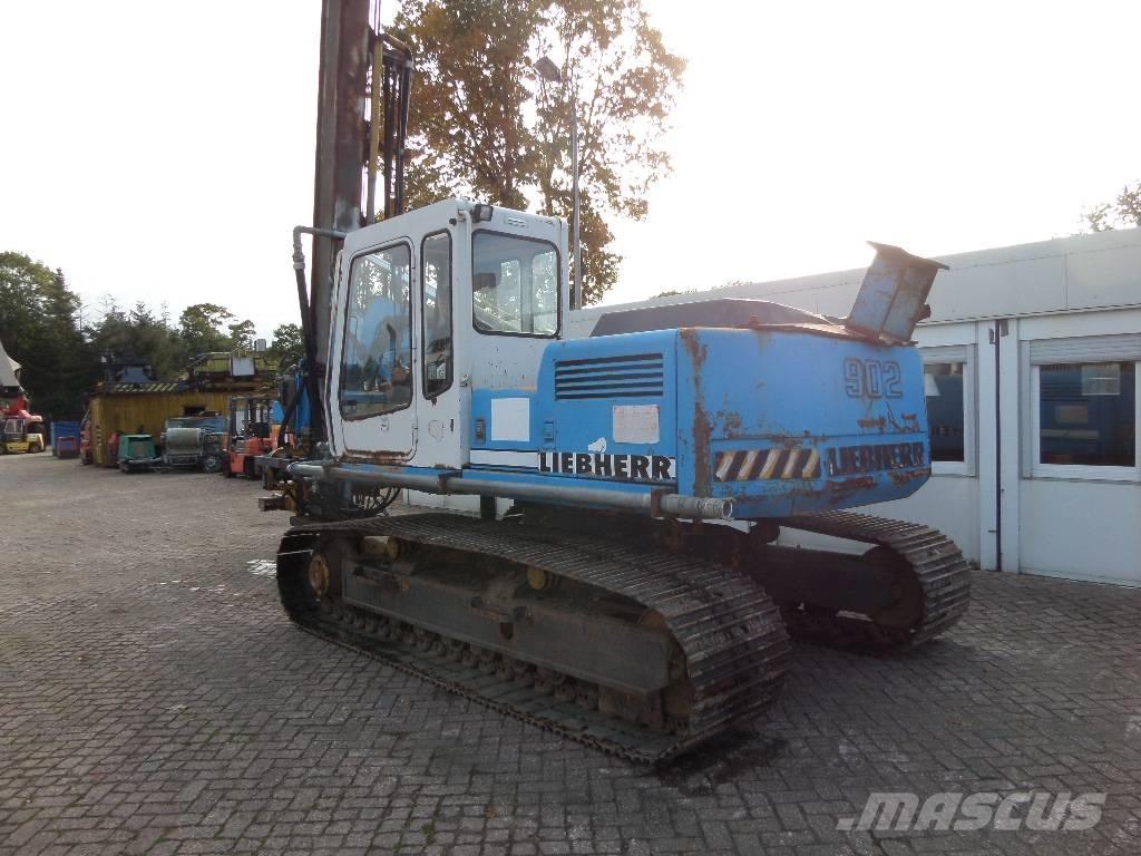 Liebherr R 902 Mobiele Boorinstallatie