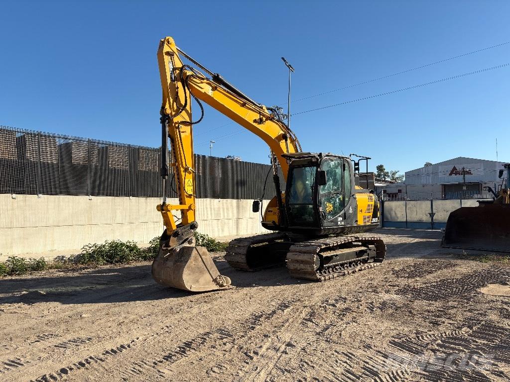JCB JS 131 LC Rupsgraafmachines
