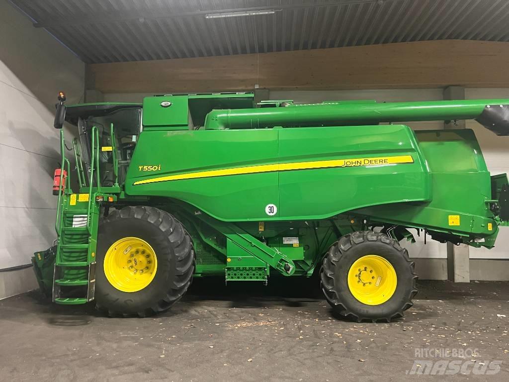 John Deere T550i Maaidorsmachines