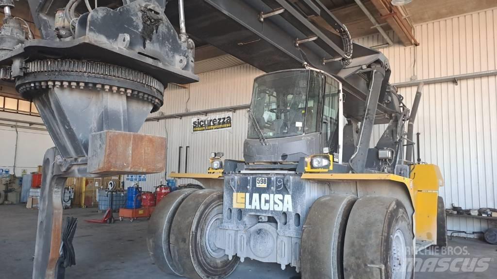  CVS F500.RS3 Reachstackers