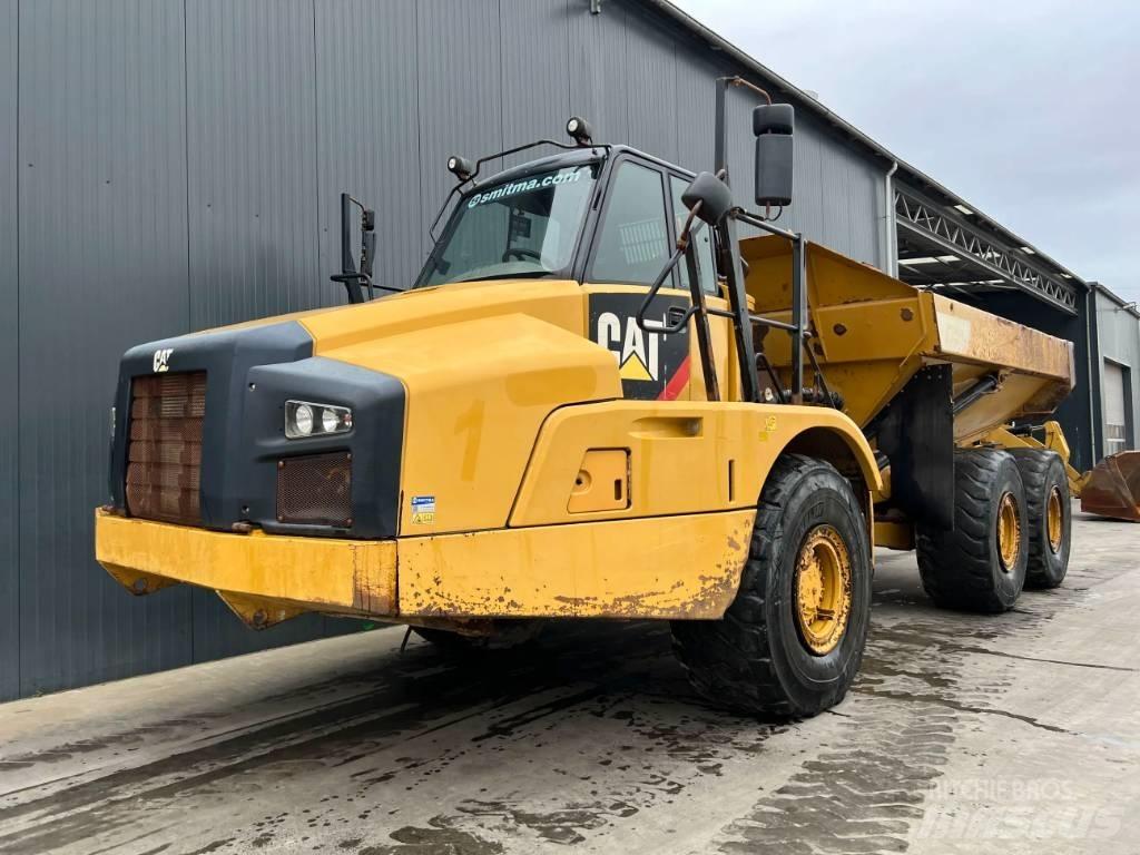 CAT 735B Knik dumptrucks