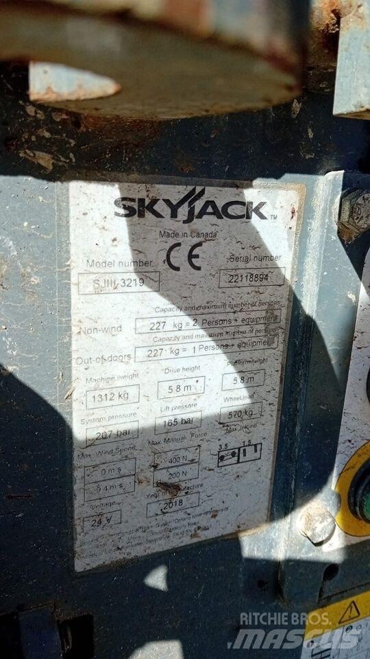 SkyJack SJ 3219 Schaarhoogwerkers