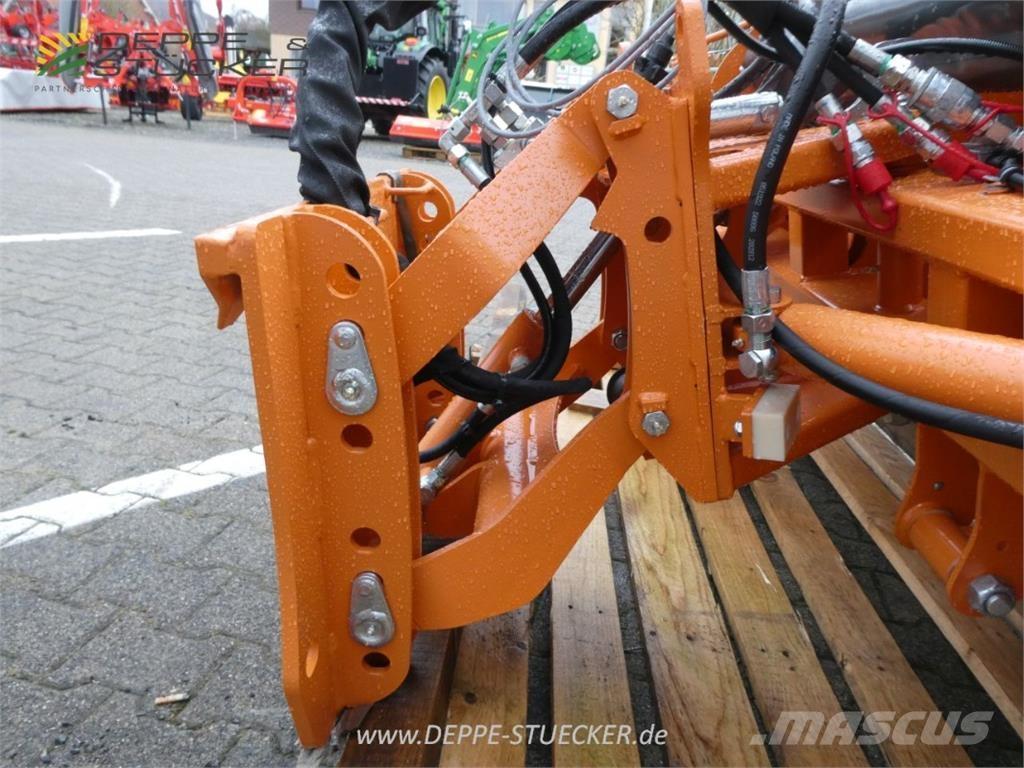 Hauer SRS-2L Sneeuwschuivers en -ploegen