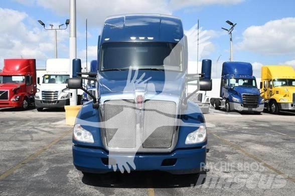 Kenworth T680 Trekkers