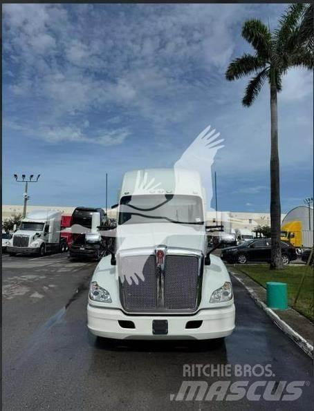Kenworth T680 Trekkers