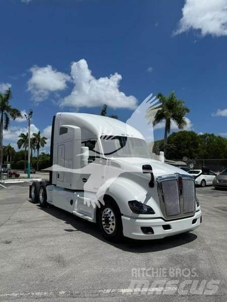 Kenworth T680 Trekkers