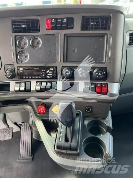 Kenworth T680 Trekkers