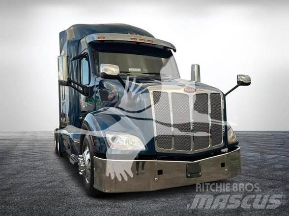 Peterbilt 579 Trekkers