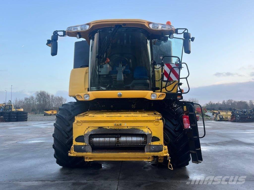 New Holland CR 9080 Maaidorsmachines
