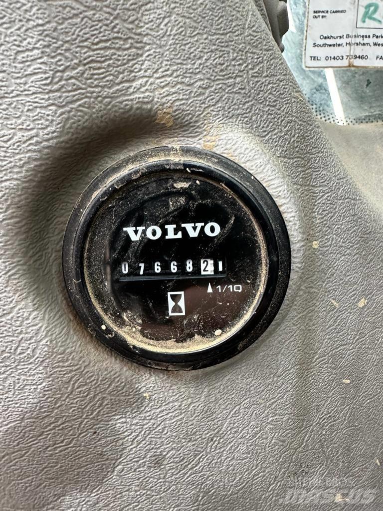 Volvo EC 140 Rupsgraafmachines