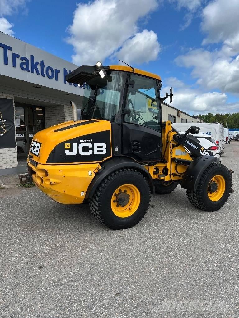 JCB 409 B 40km/h Schrankladers
