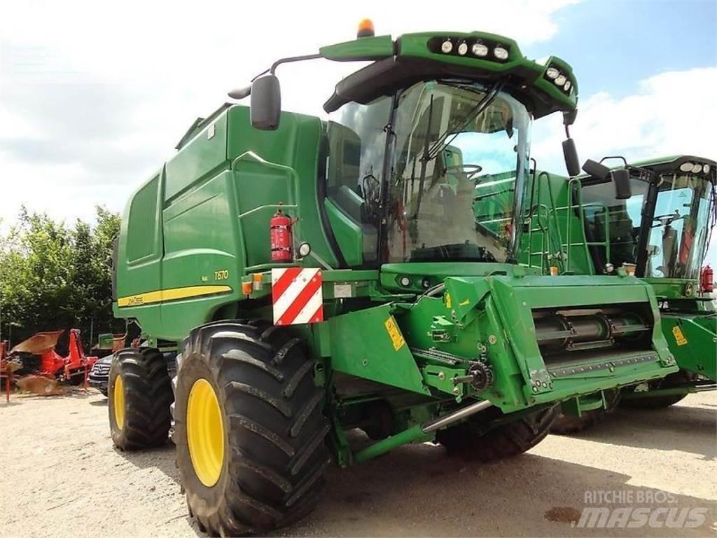 John Deere t670 Maaidorsmachines