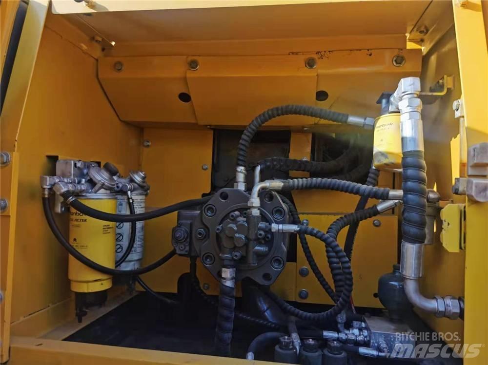 Volvo EC210D Rupsgraafmachines