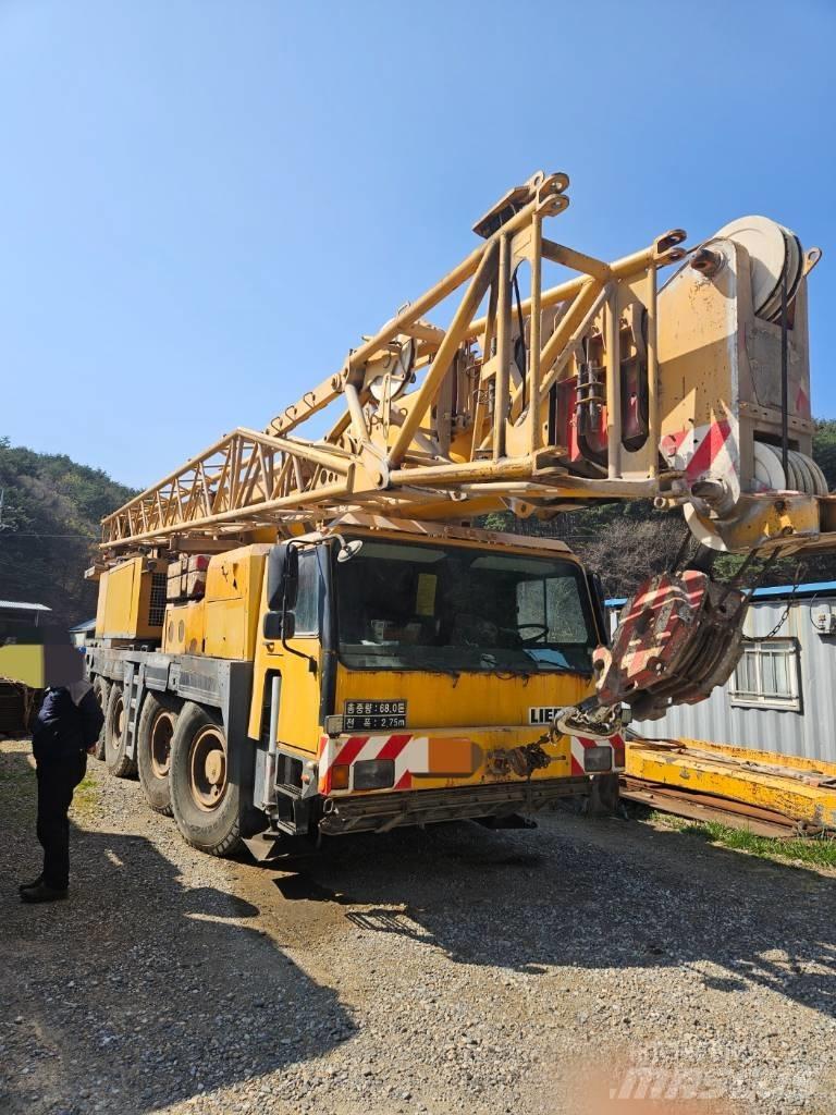 Liebherr LM1090-2 Kranen voor alle terreinen