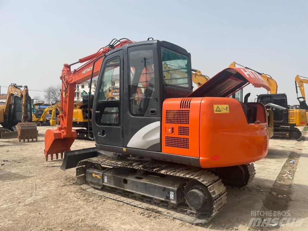 Hitachi ZX 70 Rupsgraafmachines