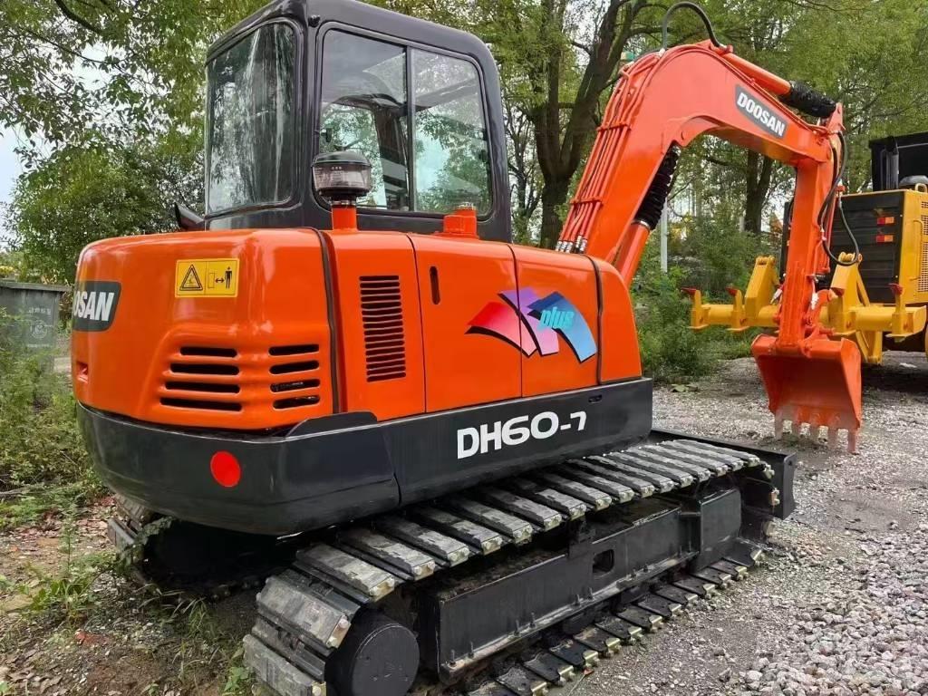 Doosan DH 60-7 Minigraafmachines < 7t