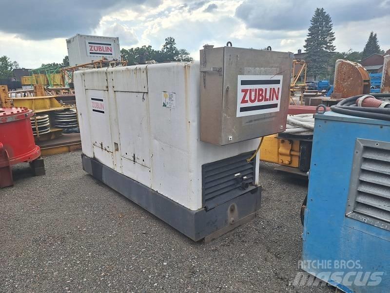 IHC SYSTEM P-220 Diesel generatoren