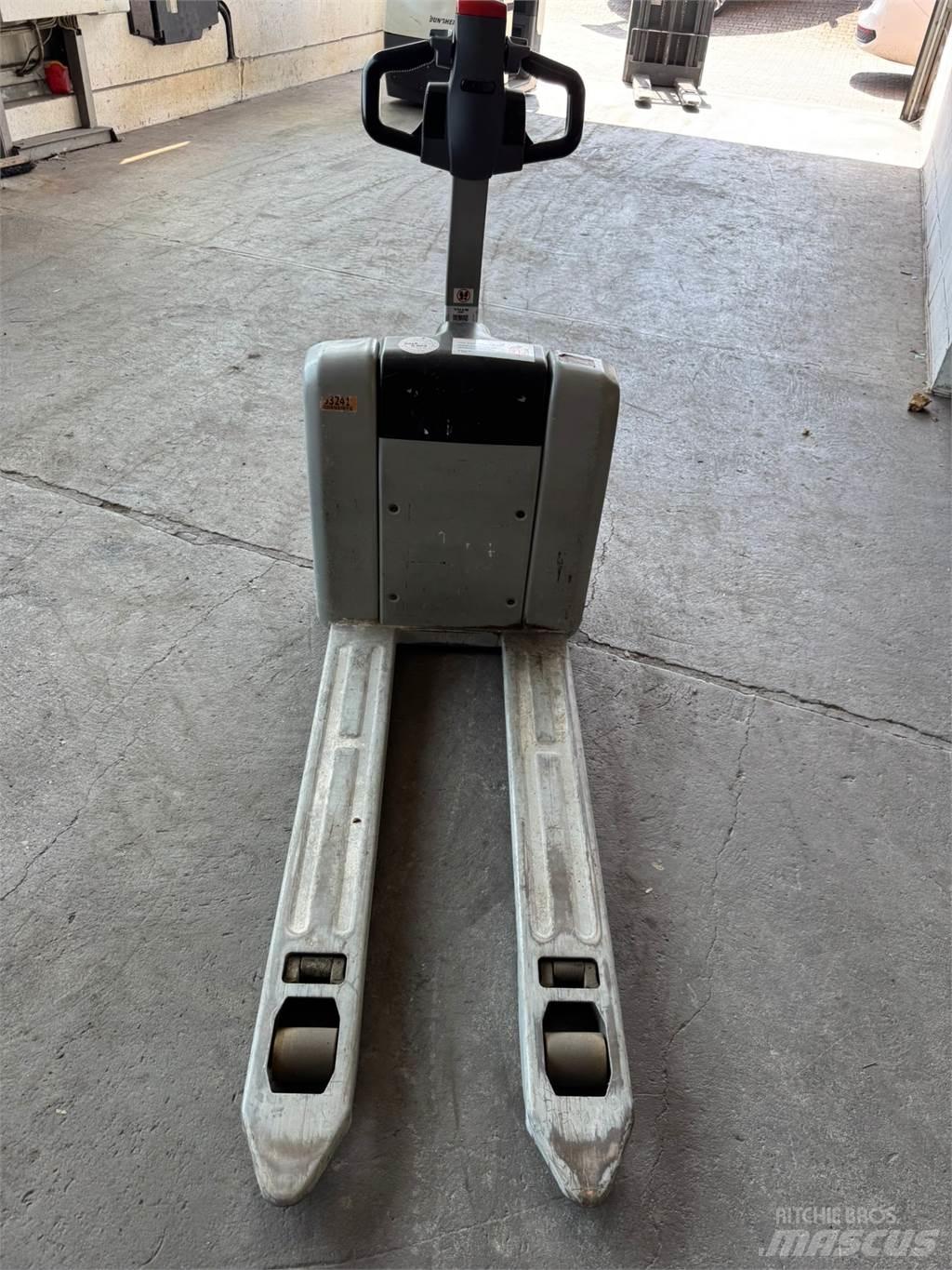 Still ECH 15 Electro-pallettrucks