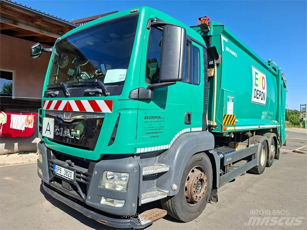 MAN TGM 26.320 6X4 Chassis met cabine